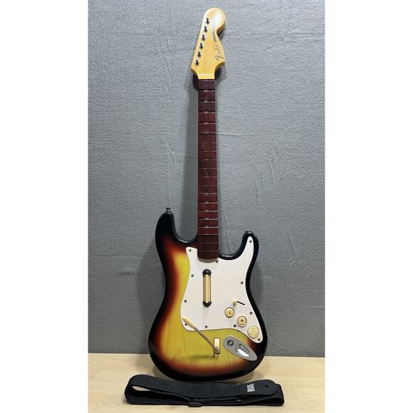 Nintendo Wii RockBand Guitar Fender Stratocaster w Strap NWGTS2 No Dongle Tested - Picture 1 of 6